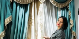 Manoperă în atelierele proprii de creație
